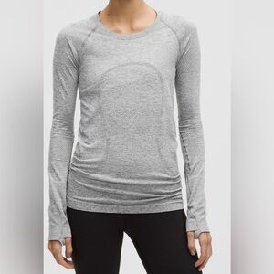 Lululemon Athletica Gray Long Sleeve Sweatshirt
